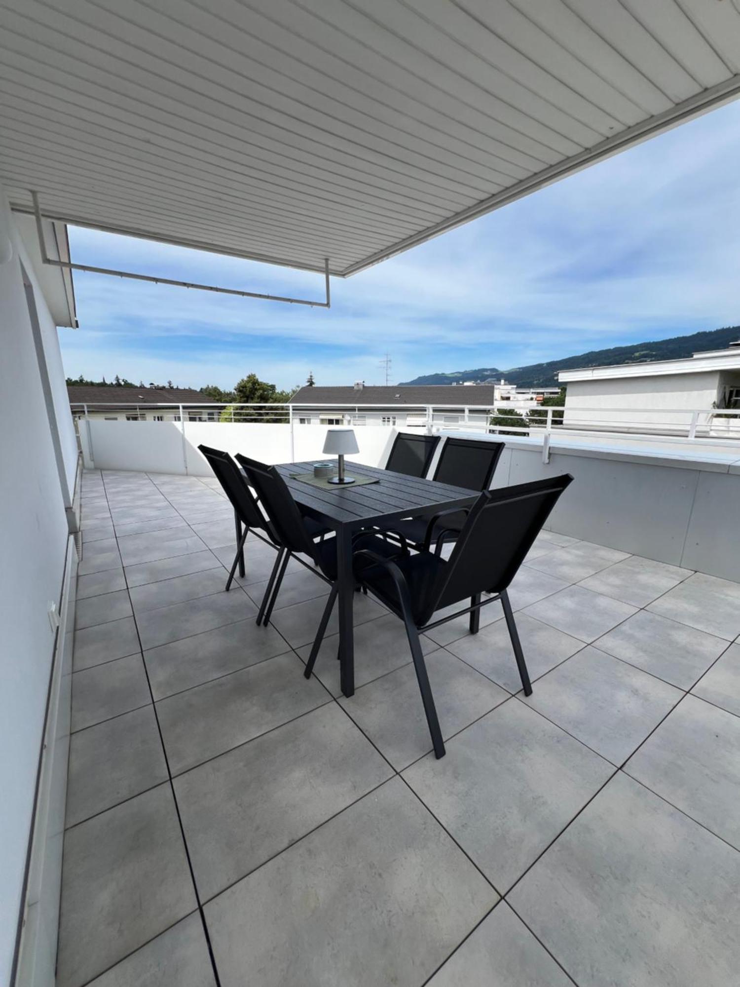 Ferienwohnung Ueber Den Daechern Von Bregenz Exterior foto